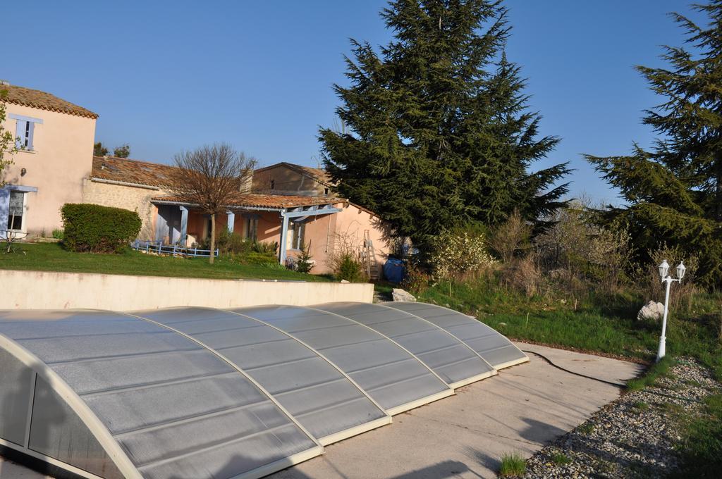 Le Petit Labouret Revest-du-Bion Exterior foto