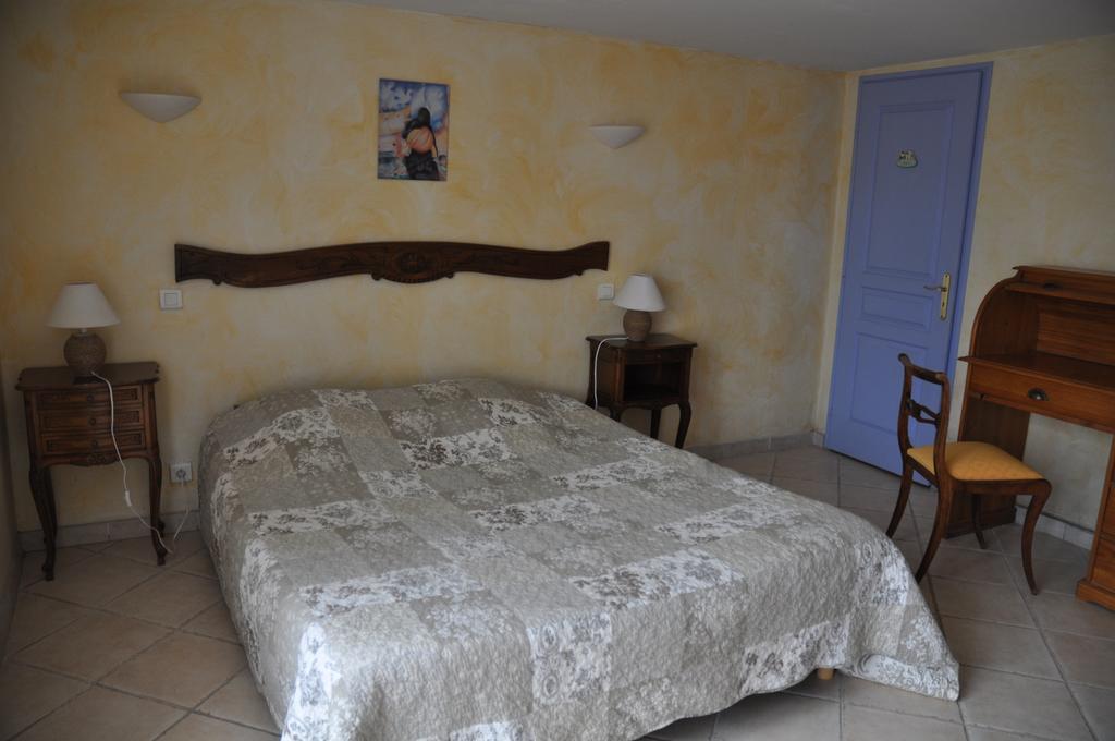 Le Petit Labouret Revest-du-Bion Exterior foto
